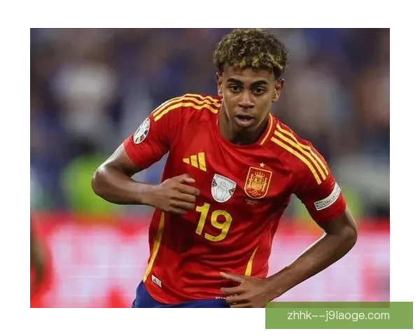 2024欧洲杯亚马尔荣膺最佳球员奖引发球迷热议